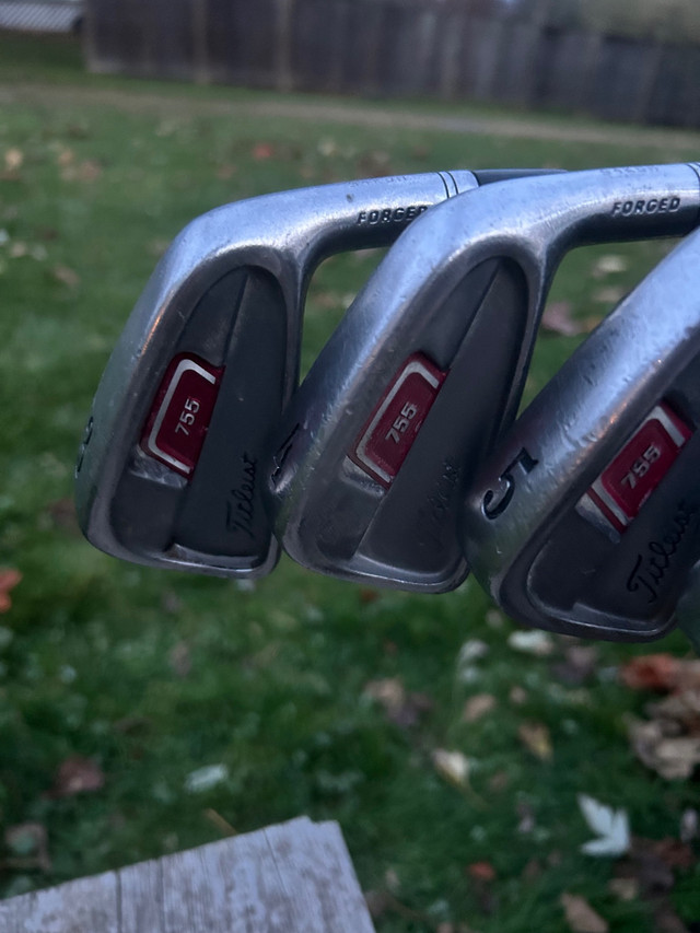 Titleist 755 Right Handed 3-PW Golf Club Iron Set in Golf in St. Catharines - Image 2