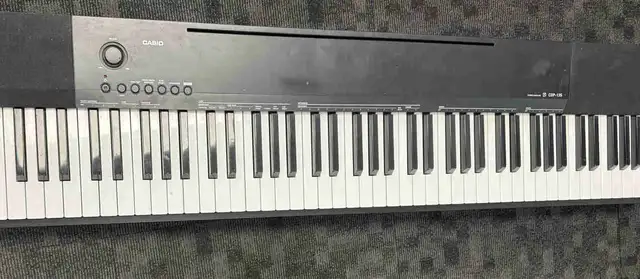 Casio CDP135 Digital Piano in Pianos & Keyboards in Edmonton - Image 2