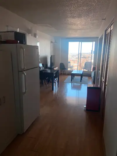 APPARTEMENT MEUBLÉ, LOCATION ANNUELLE
