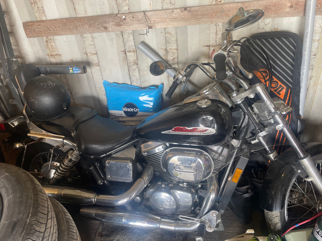 2002 Honda Shadow Spirit 750cc As Is Street Cruisers And Choppers Sudbury Kijiji 7181