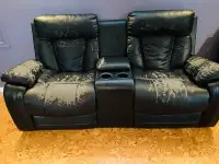 Two seater recliner 