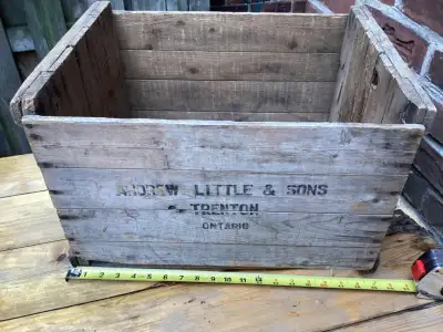 $25.00 - In good condition - Shipping available - Located at Pape ave & Cosburn Ave Toronto - Call P...