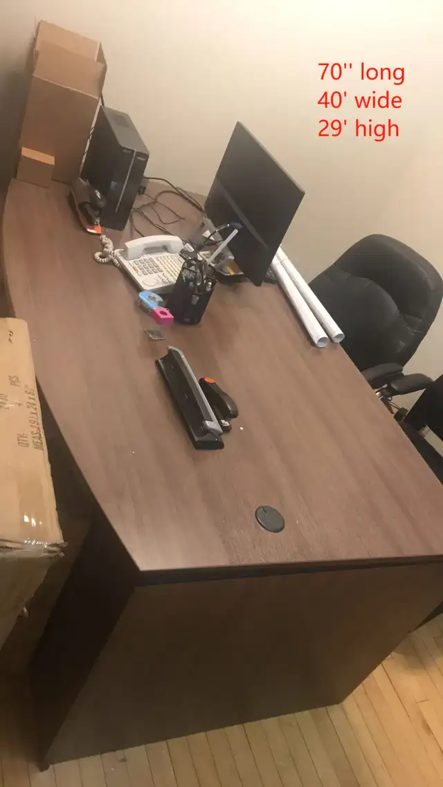 two office desks in Desks in Vancouver - Image 2