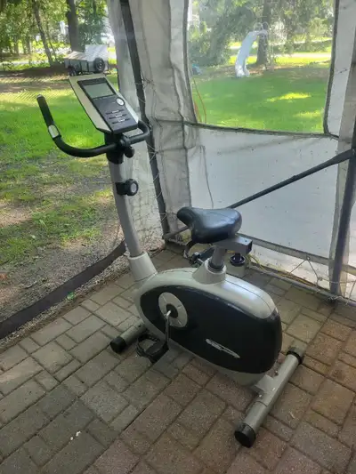 exerciseur club piscine , View more