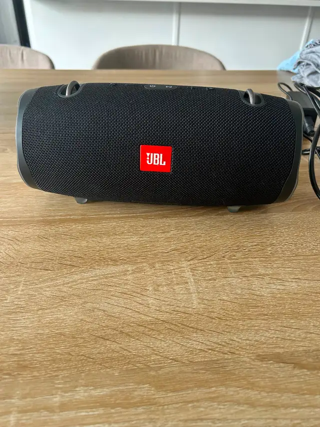 Jbl xtreme 2425693205664245763