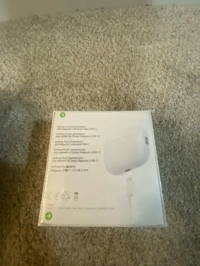 *Sealed AirPod pro 262863261375746122