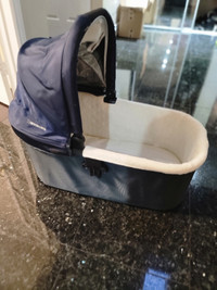 UppaBaby v2 Bassinet For Vista - Lightly Used Good Condition