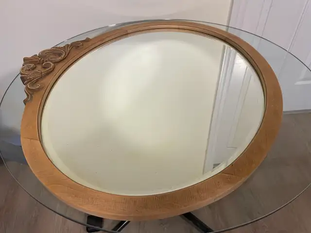 Vintage HOMCO Hollywood Regency Oval Mirror (c. 1960s–1970s)  in Arts & Collectibles in Ottawa - Image 4