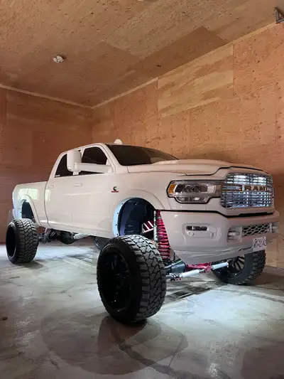 Looking to sell my 5th gen cummins. This truck is super clean with low milage. Any questions or want...