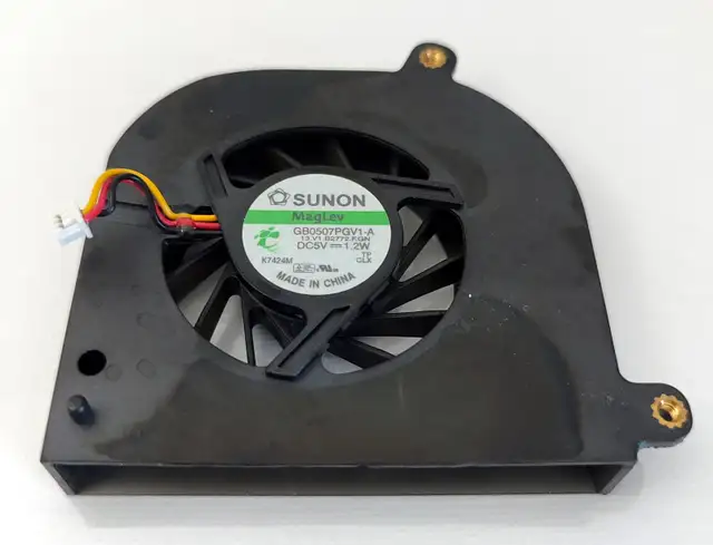 TOSHIBA SATELLITE LAPTOP CPU FAN SUNON GB0507PGV1‑A K7424M in System Components in Laval / North Shore - Image 3