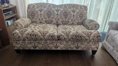 64" Art Shoppe Sofa, View more