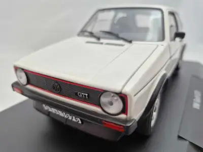 Rare Collectors Edition 188484 VW Volkswagen Porsche AG Official Licensed Product 1:18 Diecast Norev...