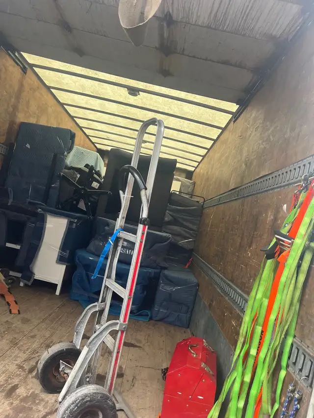 THE MAN POWER OF MOVING & TRUCKS WE MOVE ANYTHING ANYWHERE62863255312641123
