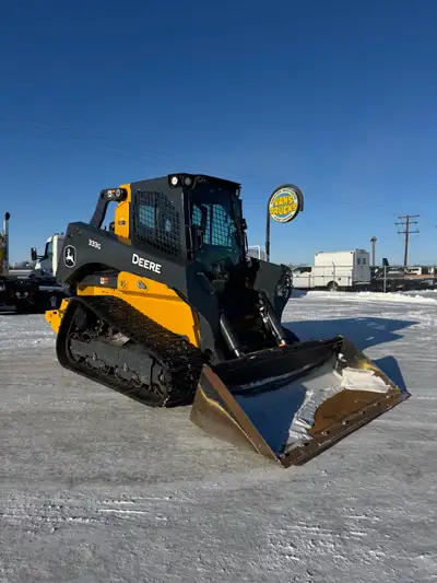 2023 John Deere 333G Skidsteer *Two years or 2000 hours of full machine comprehensive warranty remai...