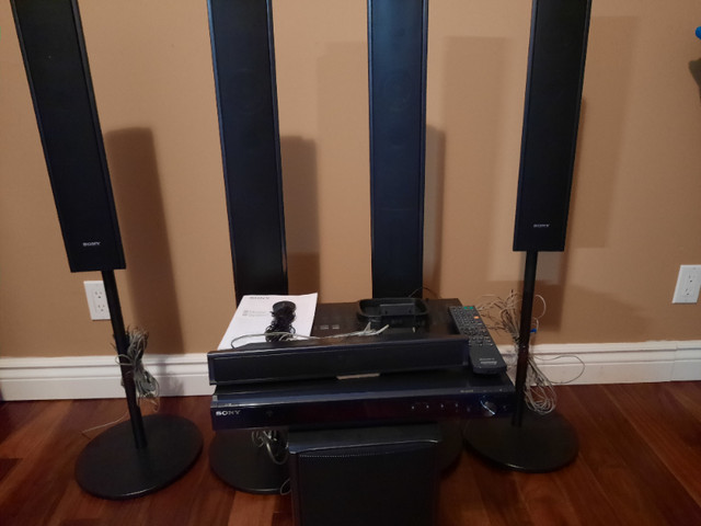 Sony Home Theatre System in Stereo Systems & Home Theatre in St. Catharines