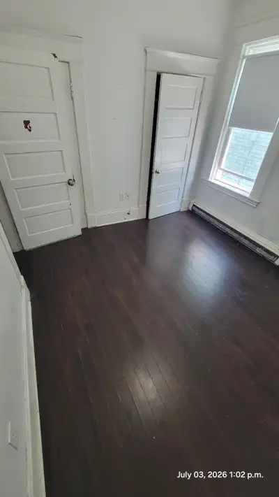 Un-Furnished or Furnished Room for rent – 550.00 a month. Share common area with 3 others – Private...
