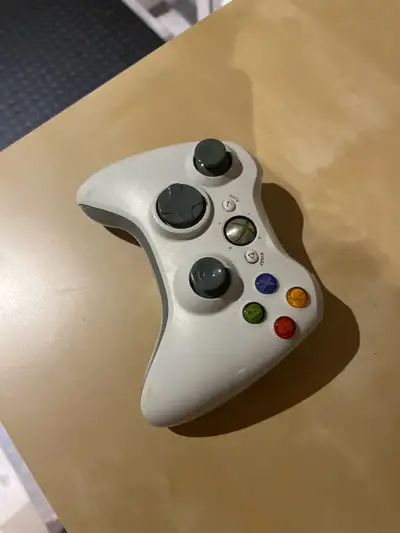 manette Xbox360, View more