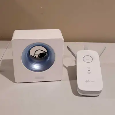 Asus Router with Extender, View more