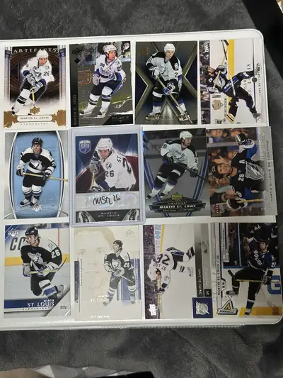 Martin St. Louis hockey card lot, View more