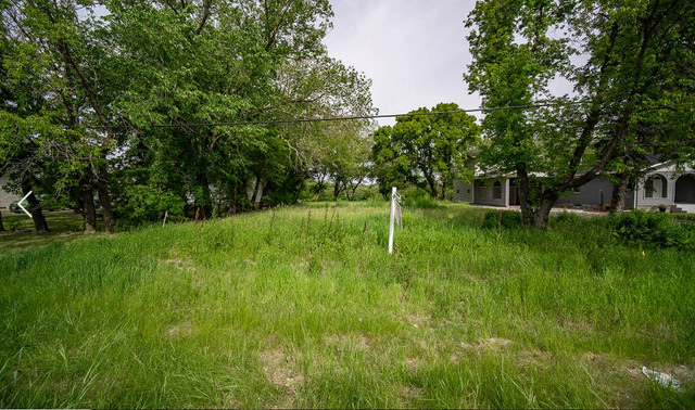 River Property in Land for Sale in Winnipeg - Image 3