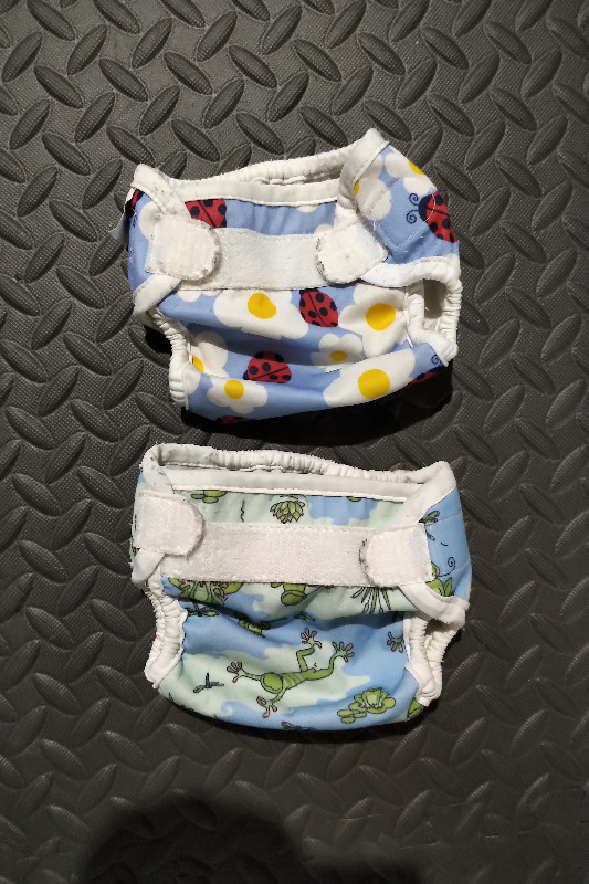 Cloth Diapers and Covers, Various Sizes in Bathing & Changing in Hamilton - Image 4