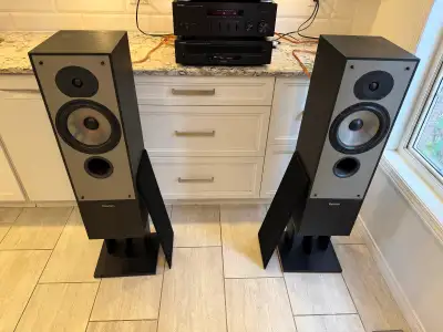 Paradigm Floor speakers/with stands, View more