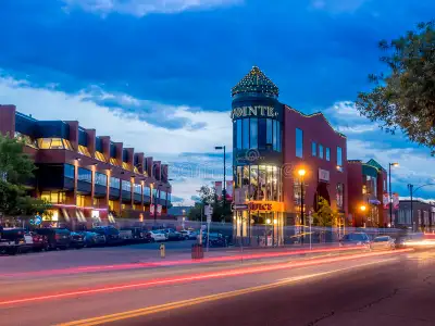 Fantastic 1 bed apartment in Kensington NW, close to LRT & SAIT