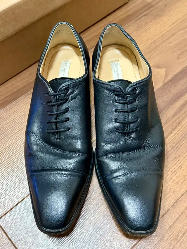 Will’s Vegan Dress Shoes Black Size 42 (Men’s 9) in Men's Shoes in Edmonton - Image 3