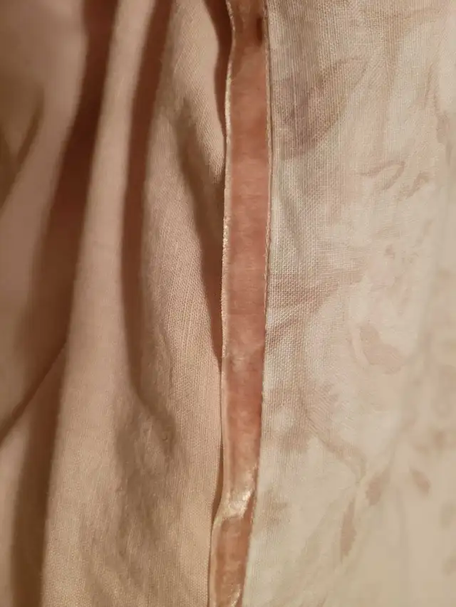 LINEN Duvet Cover - Queen Duvet Cover in Bedding in Ottawa - Image 4