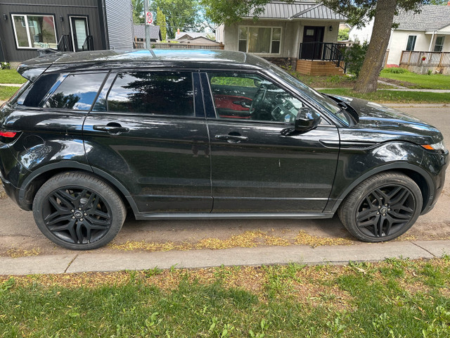 2017 Land Rover Range Rover Evoque HSE Dynamic in Cars & Trucks in Edmonton - Image 2