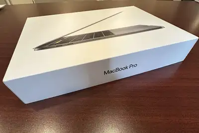 Apple MacBook Pro 13.3" 1.4GHZ Mac Book Space Grey in box, View more