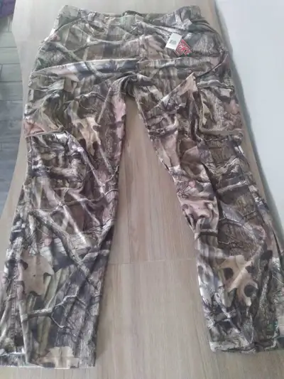 Both pairs are brand new 2xl. Paid $150 plus tax. Weather proof