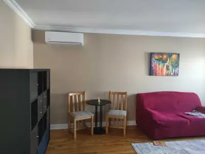 Appartement 5 et demi à louer. Longueuil J4J 1L6. Meublé et avec électroménager Chauffage et électri...