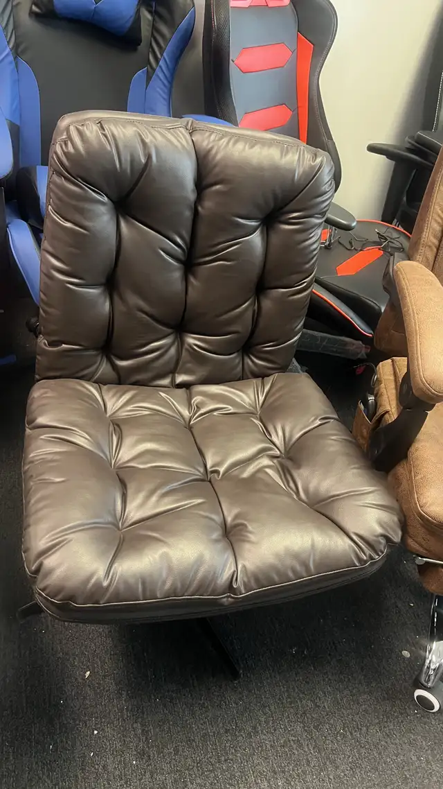 High Back Comfy Cross Legged Office Chair No Wheels Armless in Chairs & Recliners in Markham / York Region - Image 2