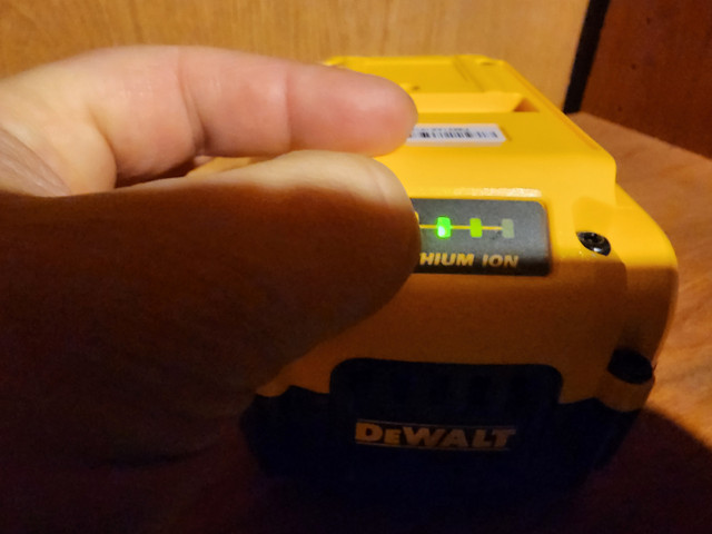 DEWALT XR 40V MAX* Lithium Battery, 6-Ah (DCB406) Brand New Box in Power Tools in Windsor Region - Image 4