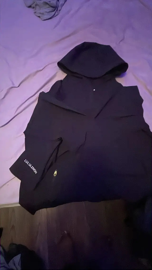 mens lulu jacket in Men's in Mississauga / Peel Region - Image 5