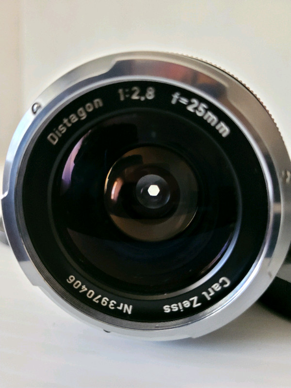 Contarex  Carl Zeiss  Distagon 25mm F/ 2 .8 Lens  dans Autre  à Ville de Montréal - Image 3