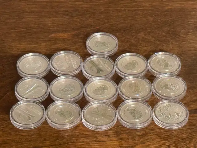 Silver Canada $20 coins in plastic cases - mint condition - 1663007359252481123
