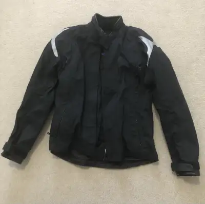 BMW Motorrad Comfortshell jacket Euro Size 38 US size 8 R Waterproof and windproof Vent locate under...