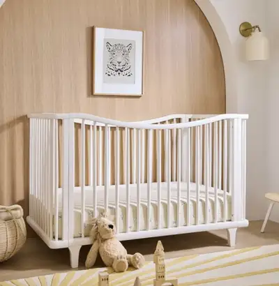 Beautiful crib for sale in a great used condition. Minor wearing is not visible. Crib only, no mattr...