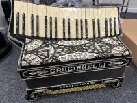Vintage Crucianelli 120 Bass  Accordion
