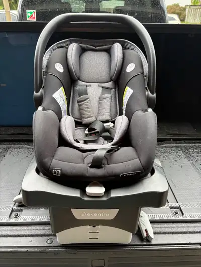 Evenflo LiteMax Infant Car Seat, View more