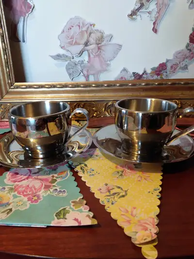 2 Espresso Cups with Saucers | Double Wall Stainless Steel