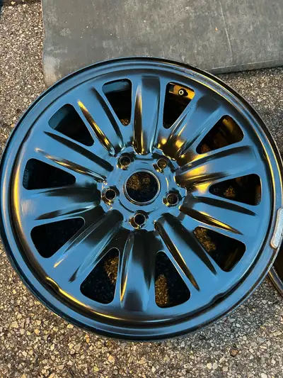 Wheel Specifications * Wheel Size: 17" x 7.0" * Bolt Pattern (PCD): 5x114.3 mm (5x4.5") * Center Bor...
