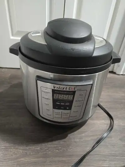 Instant Pot Pressure Cooker – Works Well, View more