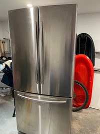 32” counter depth stainless steel Samsung fridge