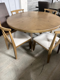 New mid century modern dining table and chairs 