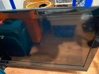 40” Sony Bravia S series LCD Television & wall mount included