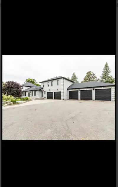 7 bed and 4 bathroom farm house available for rent Call at 416-455-3030 for more inquiries