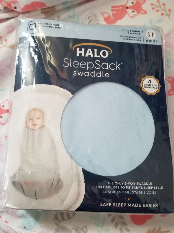 Halo sleepsack swaddle in Clothing - 0-3 Months in Petawawa